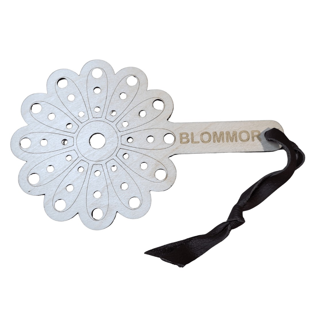 Flower paddle- collect, sort, make patterns- 21cm