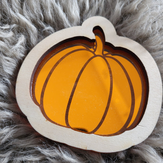 Small loose parts pumpkin with orange mirror