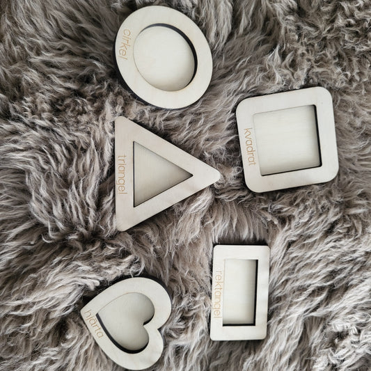 5 shapes with edge